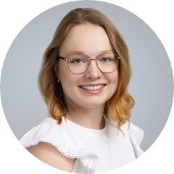 Mgr. Klára Jugasová 